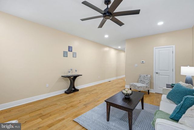 217 N HARRISON ST, Wilmington, DE 19805