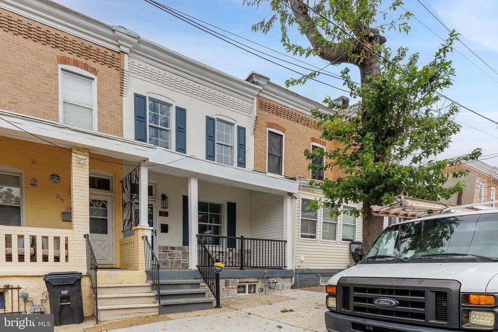 217 N HARRISON ST, Wilmington, DE 19805