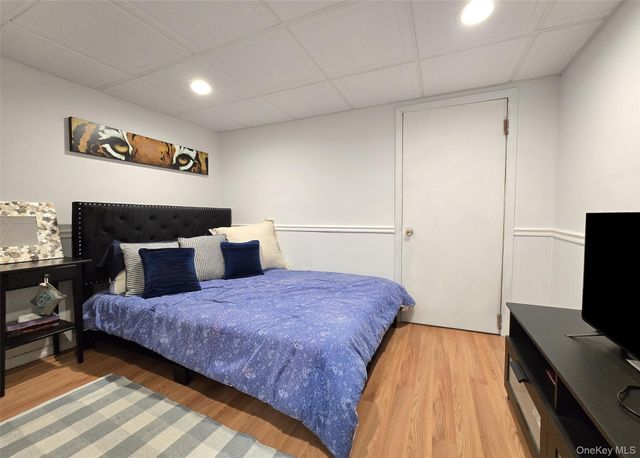 94 Clarendon Road, Ronkonkoma, NY 11779