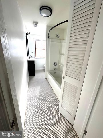 223 WALNUT ST, Spring City, PA 19475