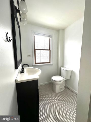 223 WALNUT ST, Spring City, PA 19475