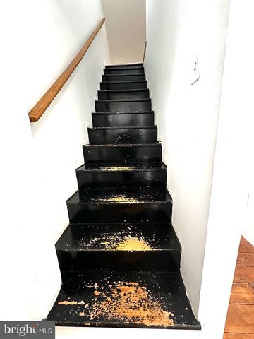 223 WALNUT ST, Spring City, PA 19475