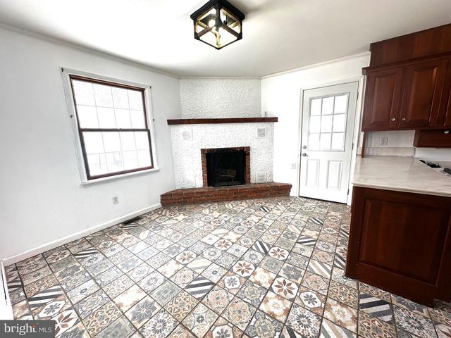 223 WALNUT ST, Spring City, PA 19475