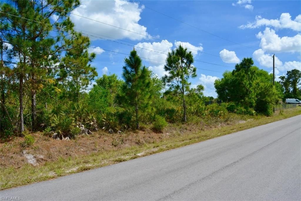 1510 Pine AVE, LEHIGH ACRES, FL 33972 — photo 5
