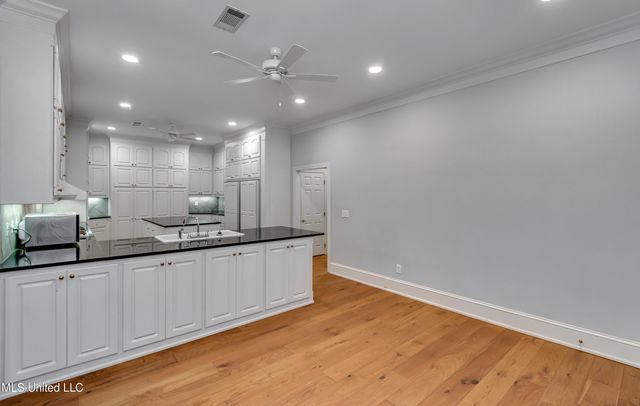 121 Poplar Ridge Drive, Brandon, MS 39047