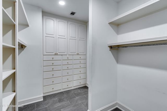 121 Poplar Ridge Drive, Brandon, MS 39047