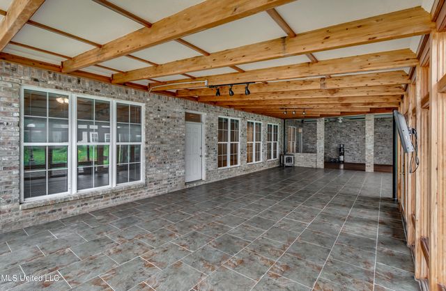 121 Poplar Ridge Drive, Brandon, MS 39047