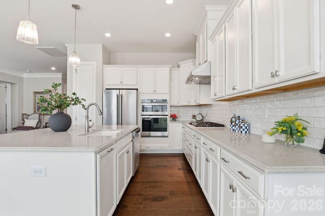 13123 Palisades Shoals Road, Charlotte, NC 28278