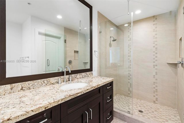 348 Elm Street B10, Hollywood, FL 33019