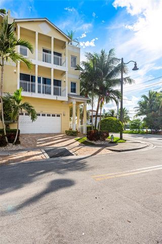 348 Elm Street B10, Hollywood, FL 33019