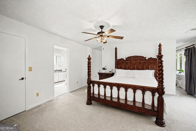 360 Darren Drive, Fayetteville, GA 30215