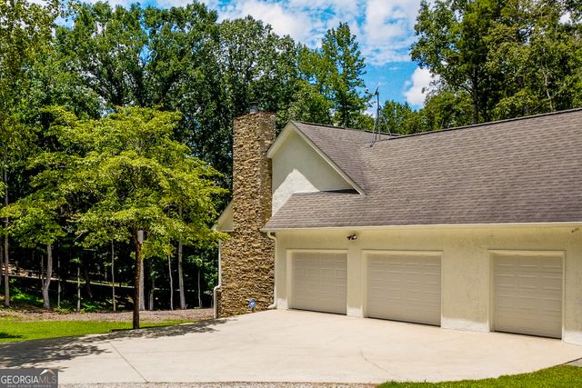 360 Darren Drive, Fayetteville, GA 30215