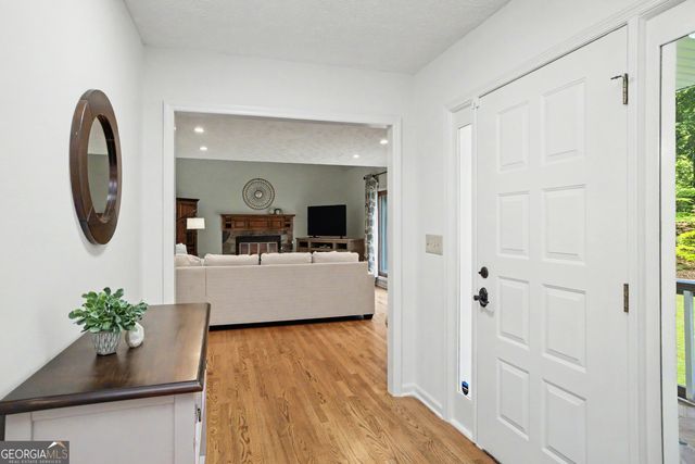 360 Darren Drive, Fayetteville, GA 30215