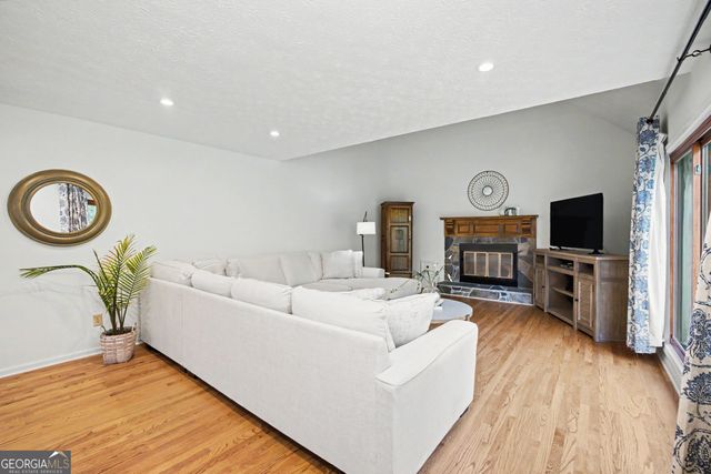 360 Darren Drive, Fayetteville, GA 30215