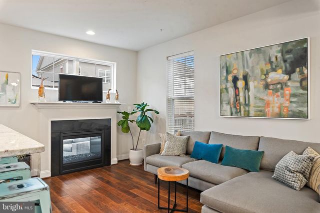 116 VANGUARD LN, Annapolis, MD 21401