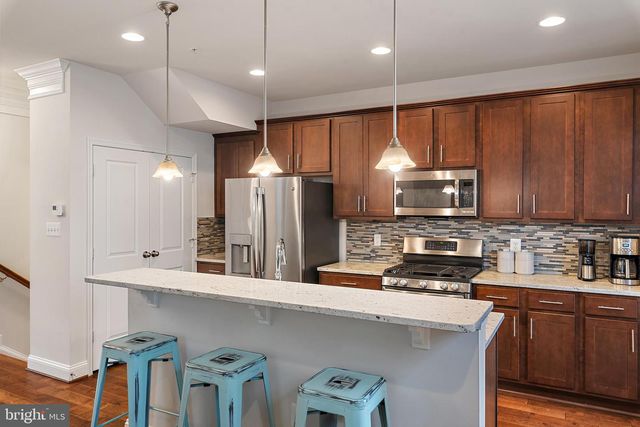 116 VANGUARD LN, Annapolis, MD 21401