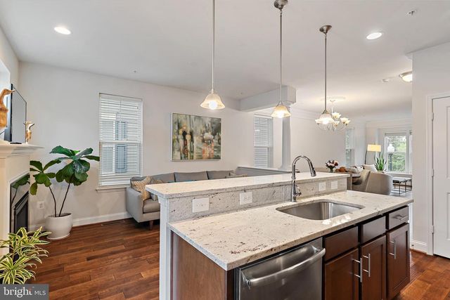 116 VANGUARD LN, Annapolis, MD 21401