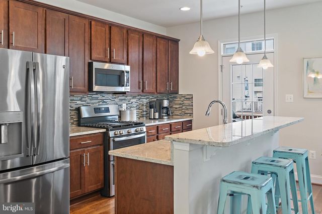 116 VANGUARD LN, Annapolis, MD 21401
