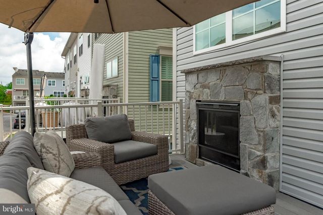 116 VANGUARD LN, Annapolis, MD 21401