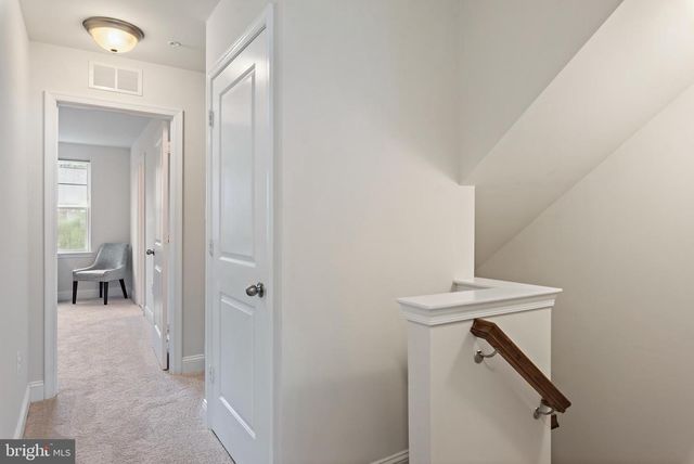 116 VANGUARD LN, Annapolis, MD 21401