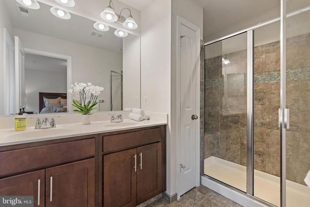 116 VANGUARD LN, Annapolis, MD 21401