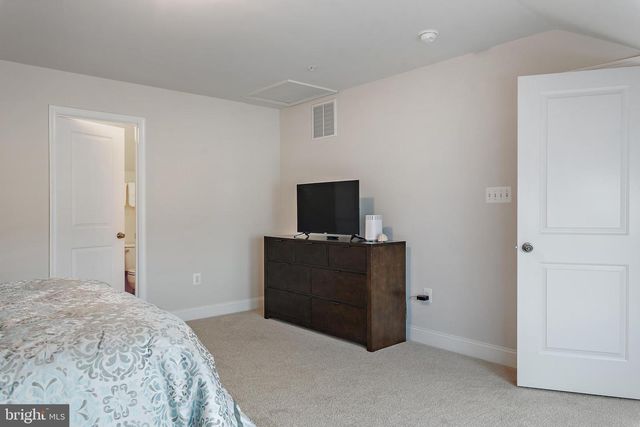 116 VANGUARD LN, Annapolis, MD 21401