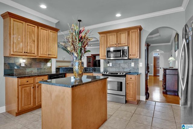 2015 RIVER BIRCH WAY, Birmingham, AL 35242