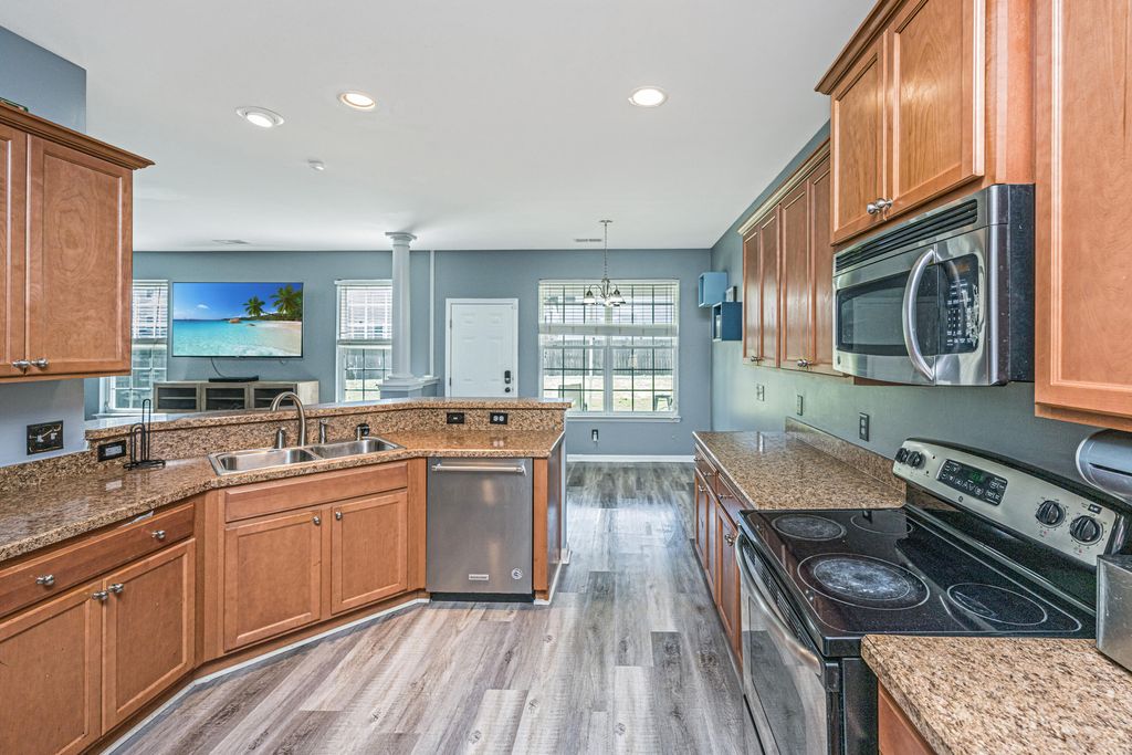 Image 17 of property listing at 211 Cypress Forest Drive, Moncks Corner, SC 29461