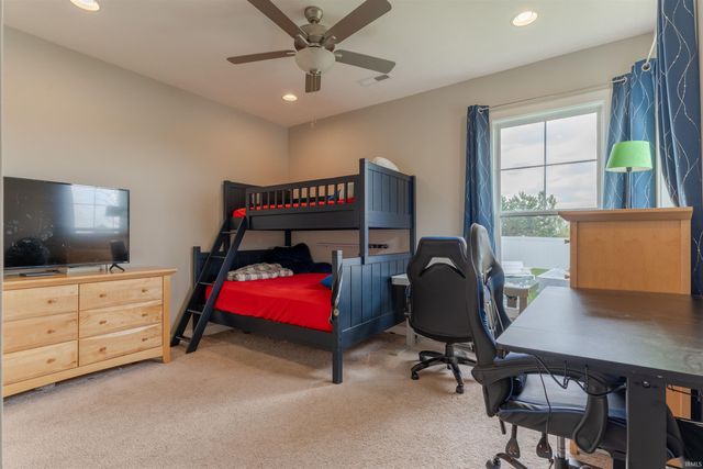 13041 Halle Drive, Evansville, IN 47725