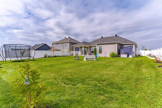 13041 Halle Drive, Evansville, IN 47725