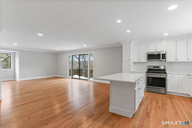 55 Blackhawk Lane B, Stratford, CT 06614