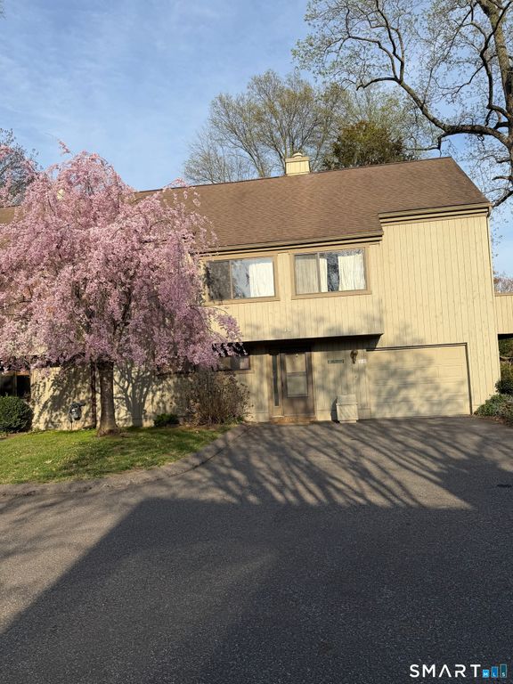 55 Blackhawk Lane B, Stratford, CT 06614
