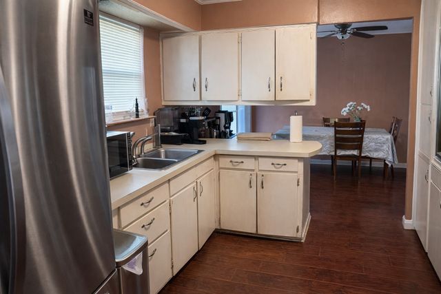 2901 Maple Drive, Garland, TX 75042