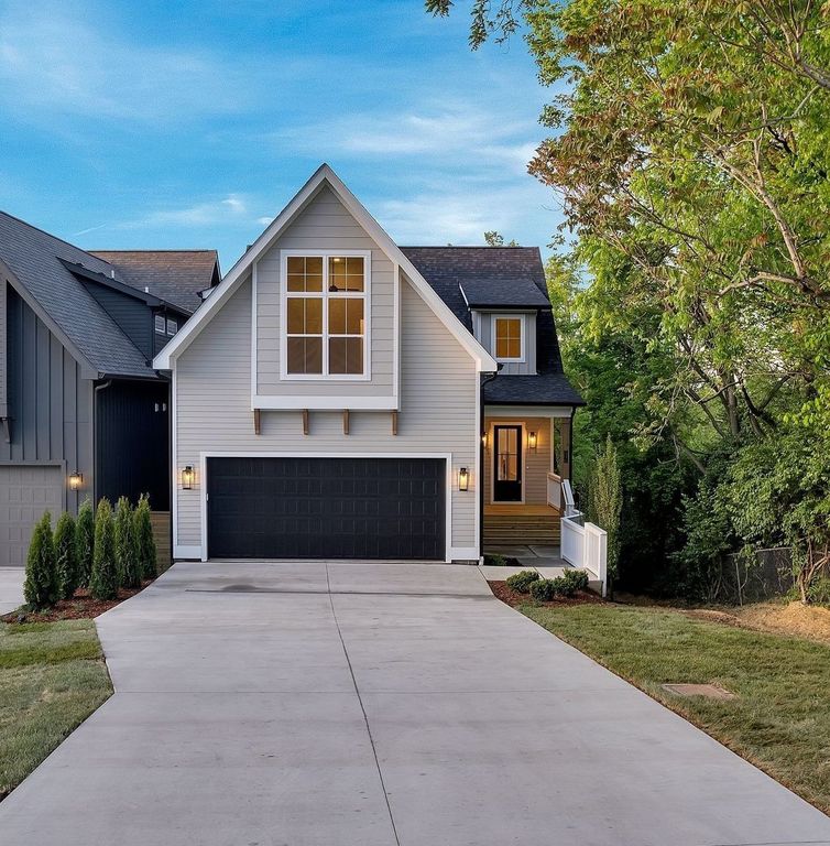 546 Whispering Hills Dr, Nashville, TN 37211