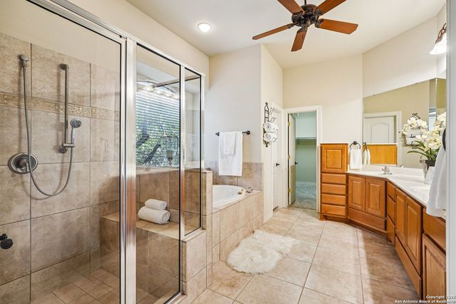 9619 Mulberry Way, Helotes, TX 78023
