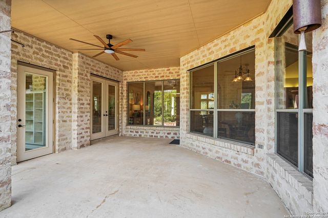 9619 Mulberry Way, Helotes, TX 78023