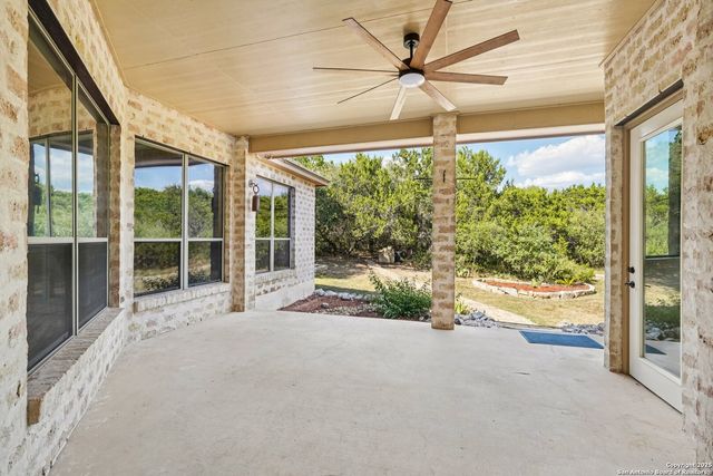 9619 Mulberry Way, Helotes, TX 78023