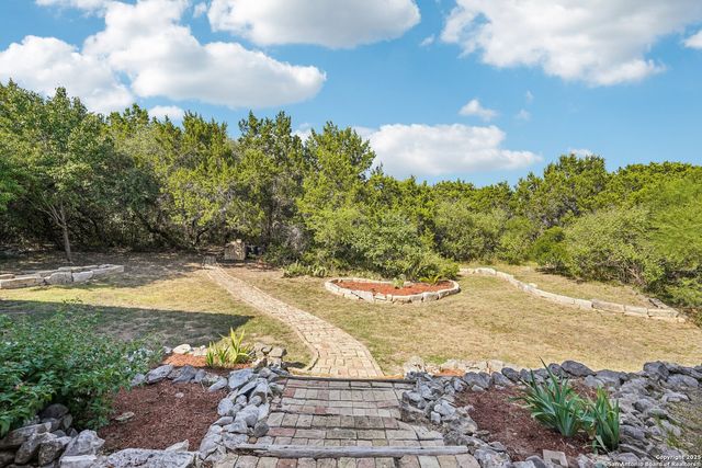 9619 Mulberry Way, Helotes, TX 78023