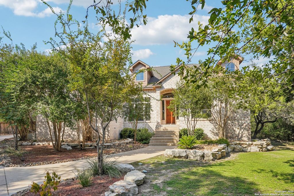 9619 Mulberry Way, Helotes, TX 78023