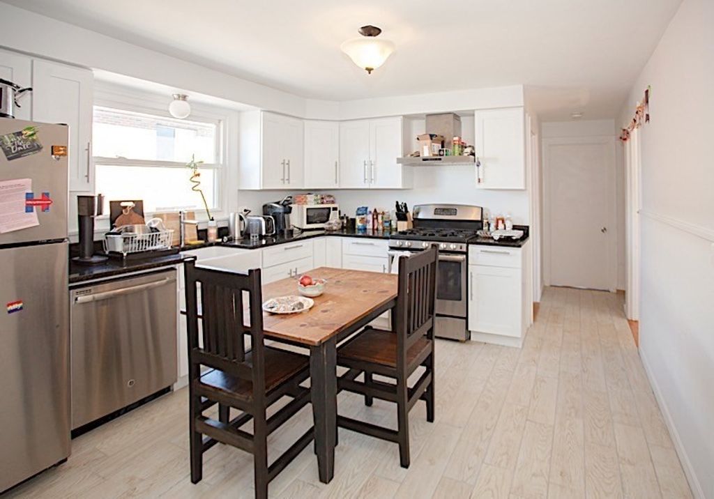 22 Murdock St 2, Somerville, MA 02144