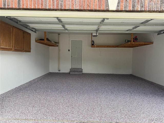 330 Woodlawn Terrace Court, Ballwin, MO 63021