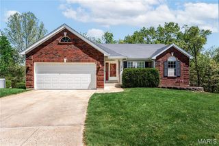 330 Woodlawn Terrace Court, Ballwin, MO 63021