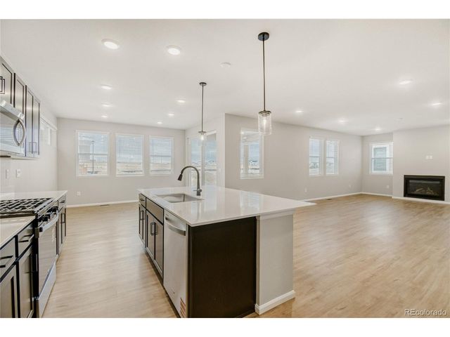 4147 Runyon Lake St, Brighton, CO 80601