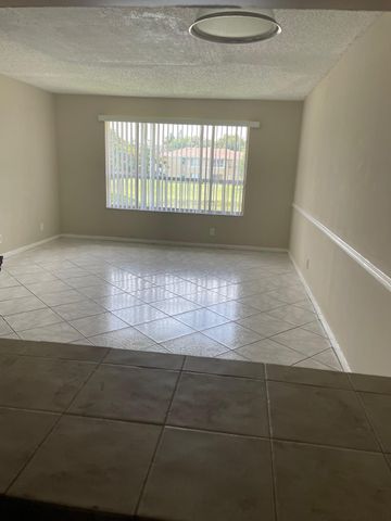 10106 Twin Lakes Drive Unit 4, Coral Springs, FL 33071