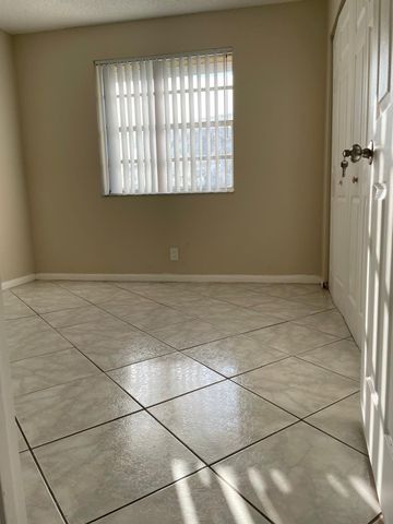 10106 Twin Lakes Drive Unit 4, Coral Springs, FL 33071