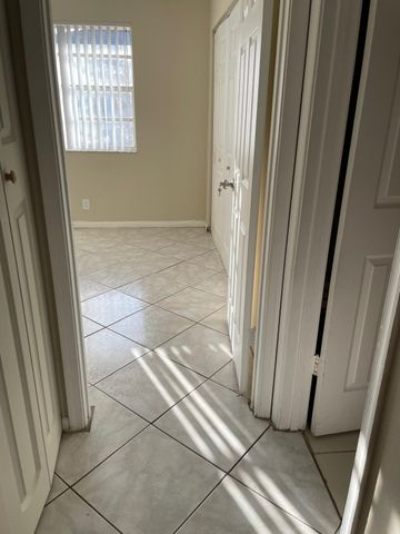 10106 Twin Lakes Drive Unit 4, Coral Springs, FL 33071