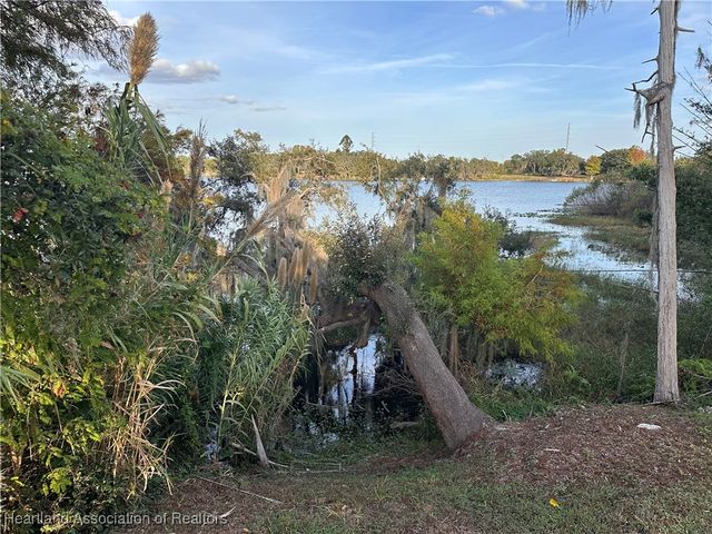 100 Lake Byrd Boulevard, Avon Park, FL 33825