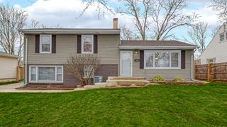 1066 W 10th Place, Hobart, IN 46342