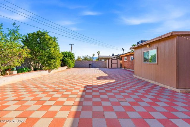 6349 E Julia Street, Tucson, AZ 85710
