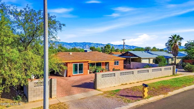 6349 E Julia Street, Tucson, AZ 85710